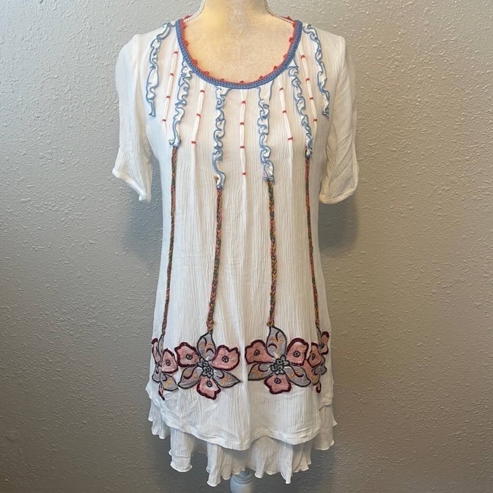 Sacred Threads White Floral Embroidered Mini Dress Size M